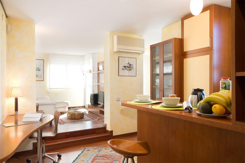 Gaudi Views Apartment 바르셀로나 객실 사진